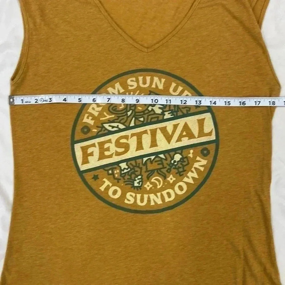 Graphic tank - Picture 3 of 6